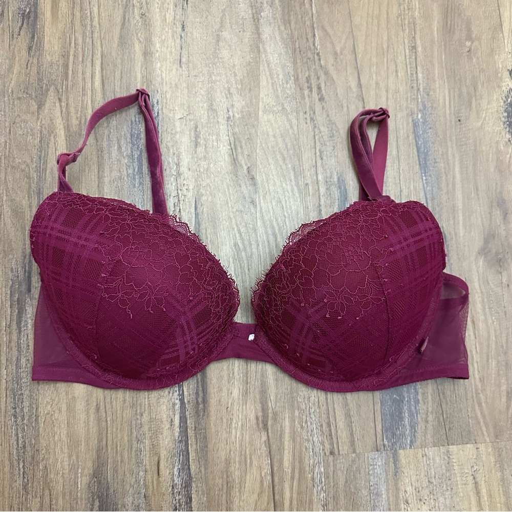 Victoria's Secret push-up bra size 36C